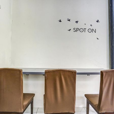 Spot On 90780 Gang Tengah Homestay Syariah Semarang Eksteriør bilde