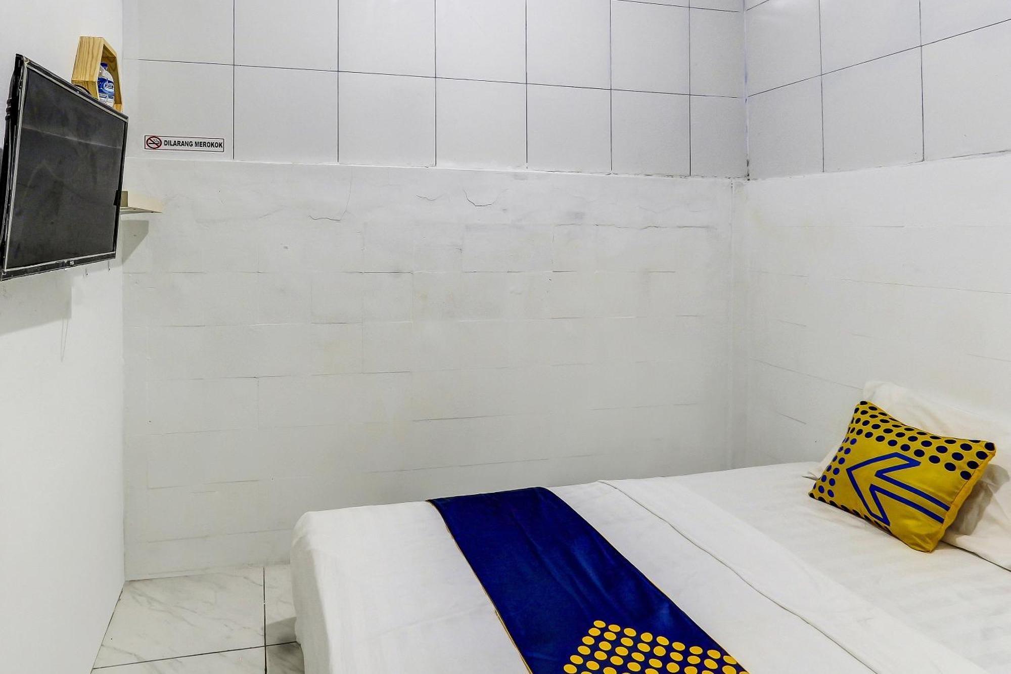 Spot On 90780 Gang Tengah Homestay Syariah Semarang Eksteriør bilde